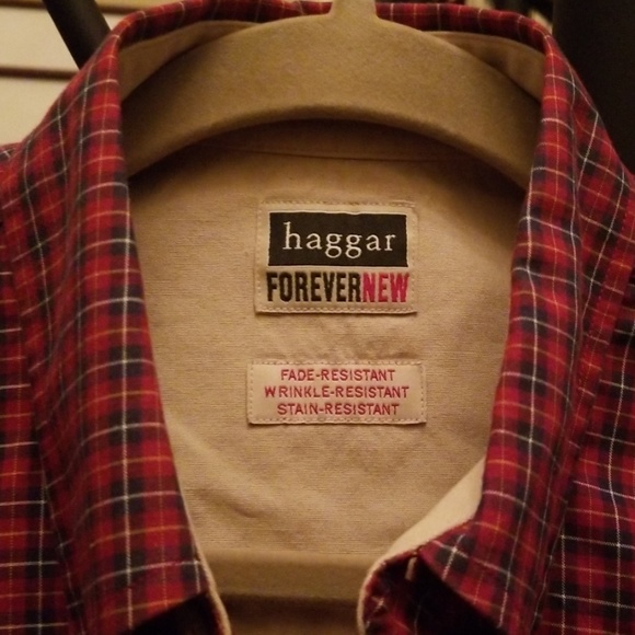 Haggar Forever New Button Down Long Sleeve Shirt - Picture 3 of 5